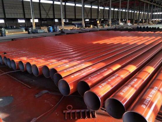 合金钢管采用优质碳素钢、合金结构钢和不锈钢耐热钢