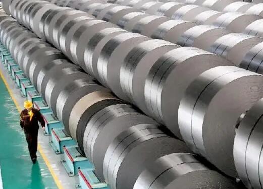 安赛乐米塔尔投资1000万欧元在Avilés工厂生产用于太阳能结构的钢材